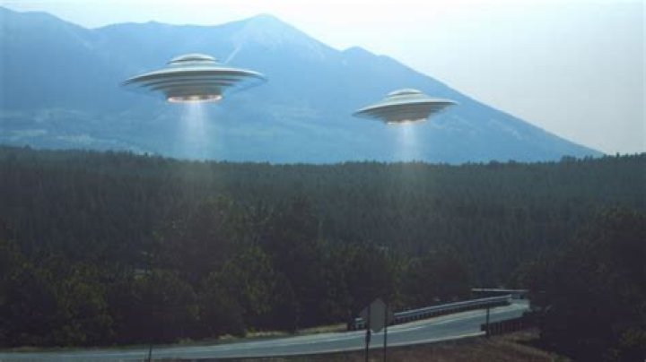 21 Eerie Facts About UFO Sightings