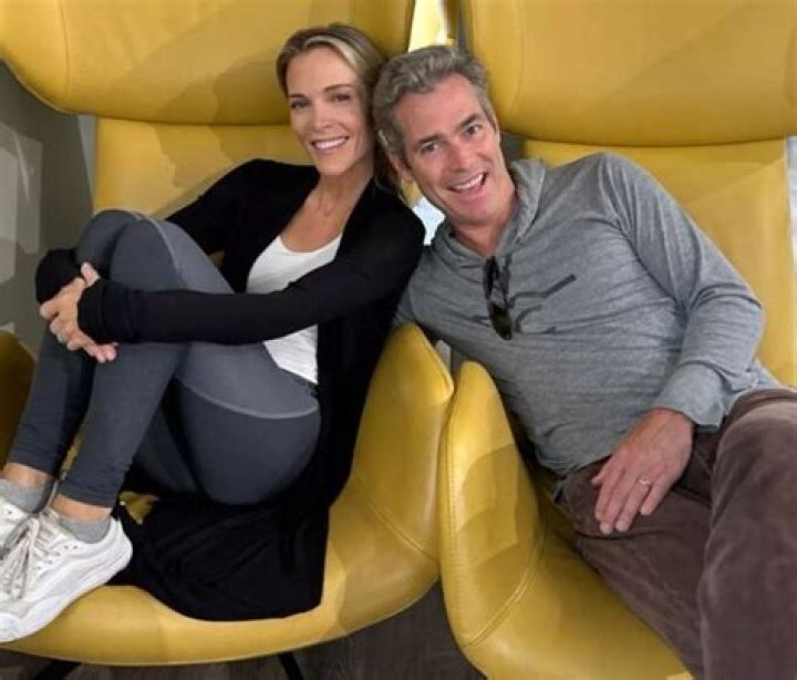 Chloe Fineman’s Husband (Partner): Is She Married?