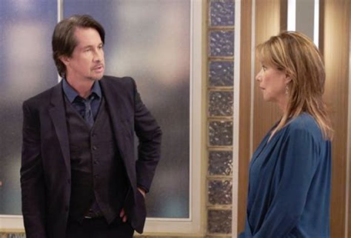 Finn’s Bad News, Alexis Sympathetic Encouragement