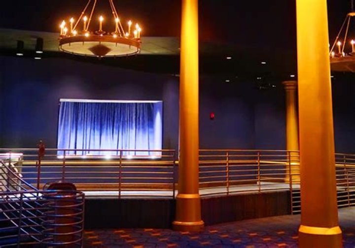 Five Things I Noticed On a Lonely Night in the Magic Kingdom