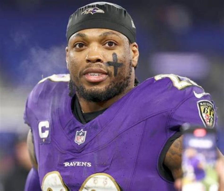 Is Bad Bunny Bisexual? What Is His Sexuality?