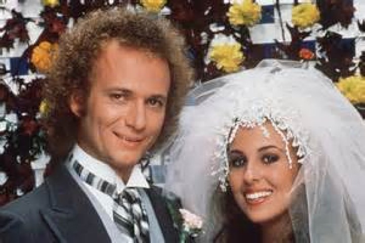 Kevin's Behavior Tips Off Fans — Are We Seeing Things Take Shape For A Luke And Laura Reunion?
