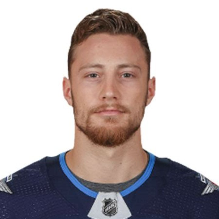 Laurent Brossoit Biography- NHL player, salary, contract, stats, net worth, earnings, married, relationship, girlfriend, age, family, nationality