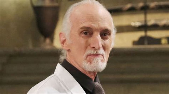 Rolf Brings Li Shin Back To Life