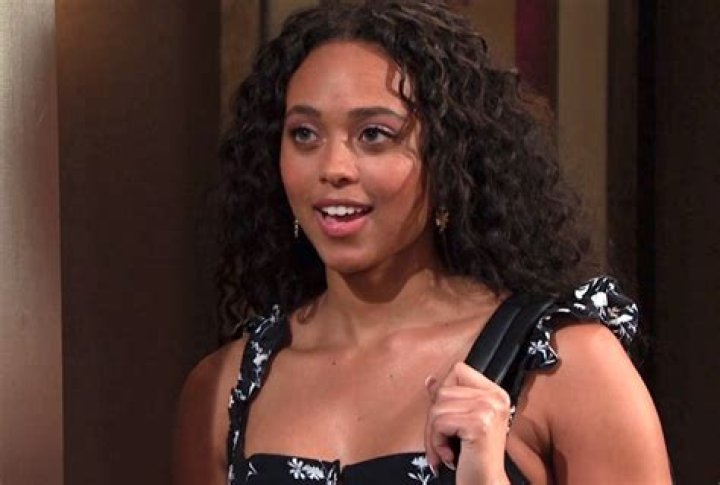 Shawn-Douglas’s Drunken Spiral, Has Hot Night With Talia, Then Disappears