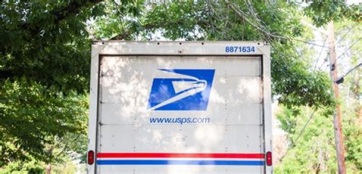 USPS Mail Carrier Reveals the Greatest Summer Gift — Best Life